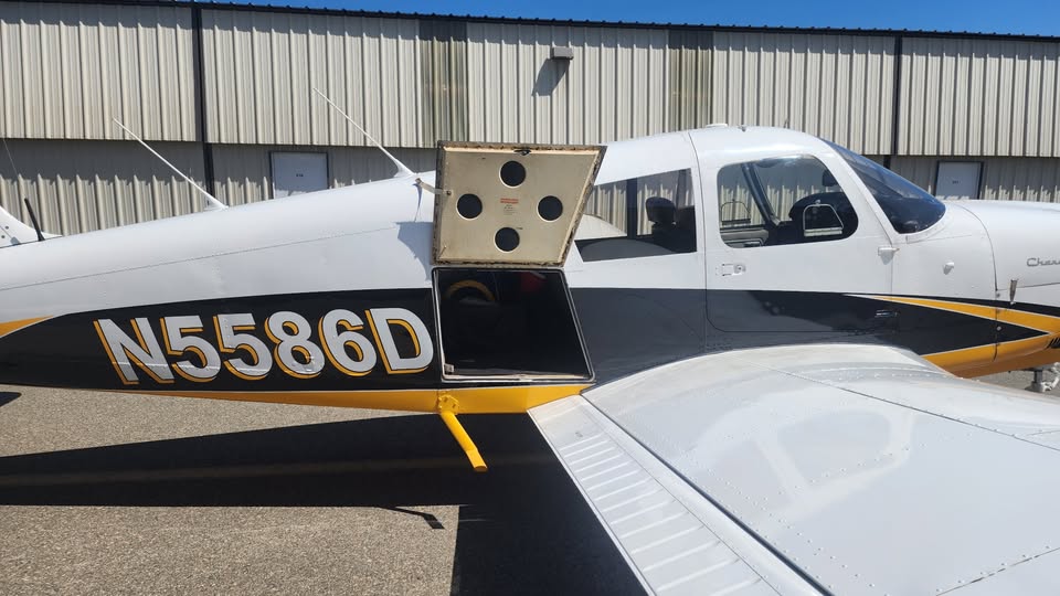 1967 Piper PA-28R-180 Cherokee Arrow, photo 2