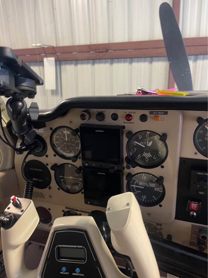 1962 Beechcraft B33 Debonair, photo 9