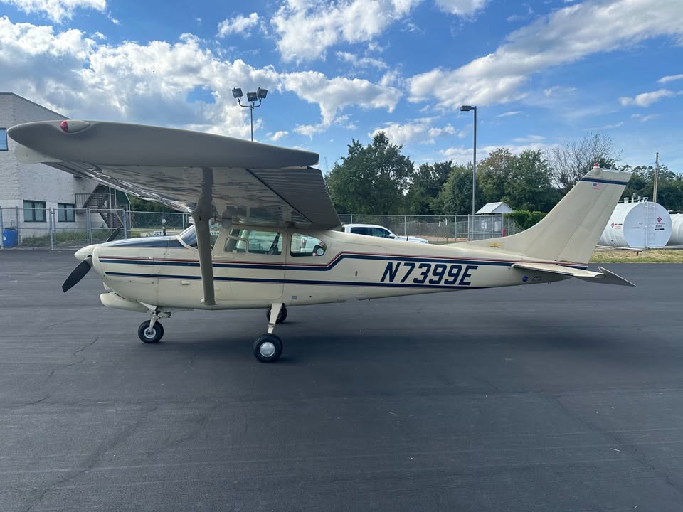 1960 Cessna 210 centurion, photo 16