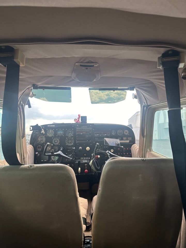 1960 Cessna 210 centurion, photo 4