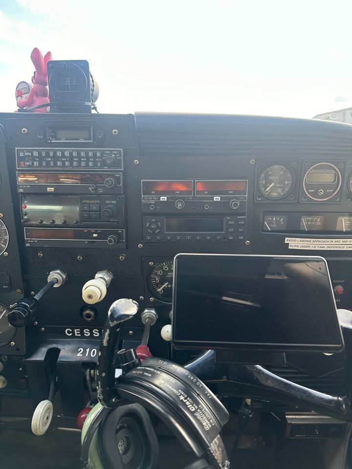 1960 Cessna 210 centurion, photo 5