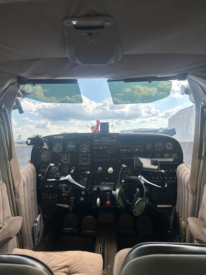 1960 Cessna 210 centurion, photo 12