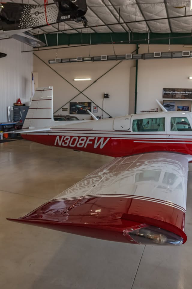 1981 Mooney M20J 201, photo 5