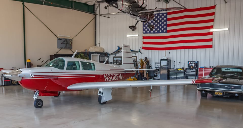 1981 Mooney M20J 201, photo 4