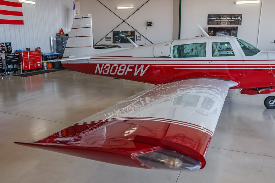 1981 Mooney M20J 201, photo 9