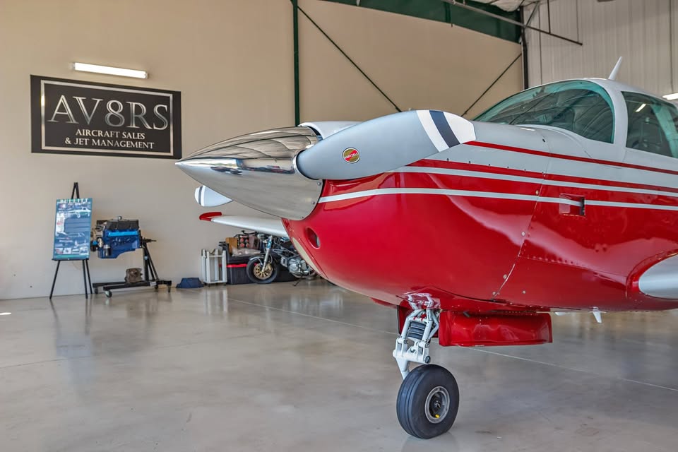 1981 Mooney M20J 201, photo 1