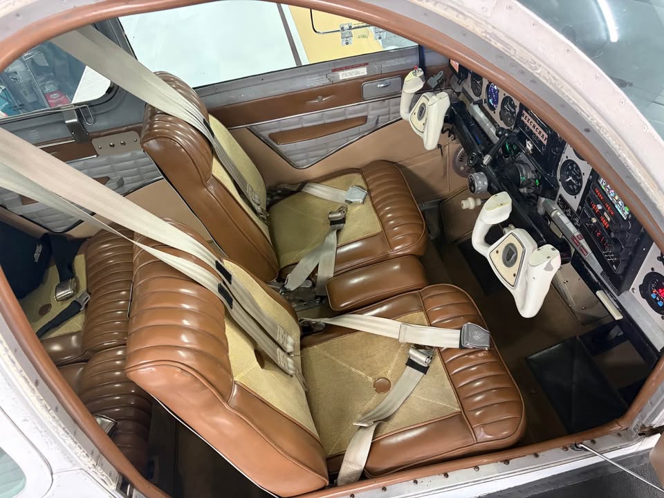 1961 Beechcraft Bonanza, photo 7