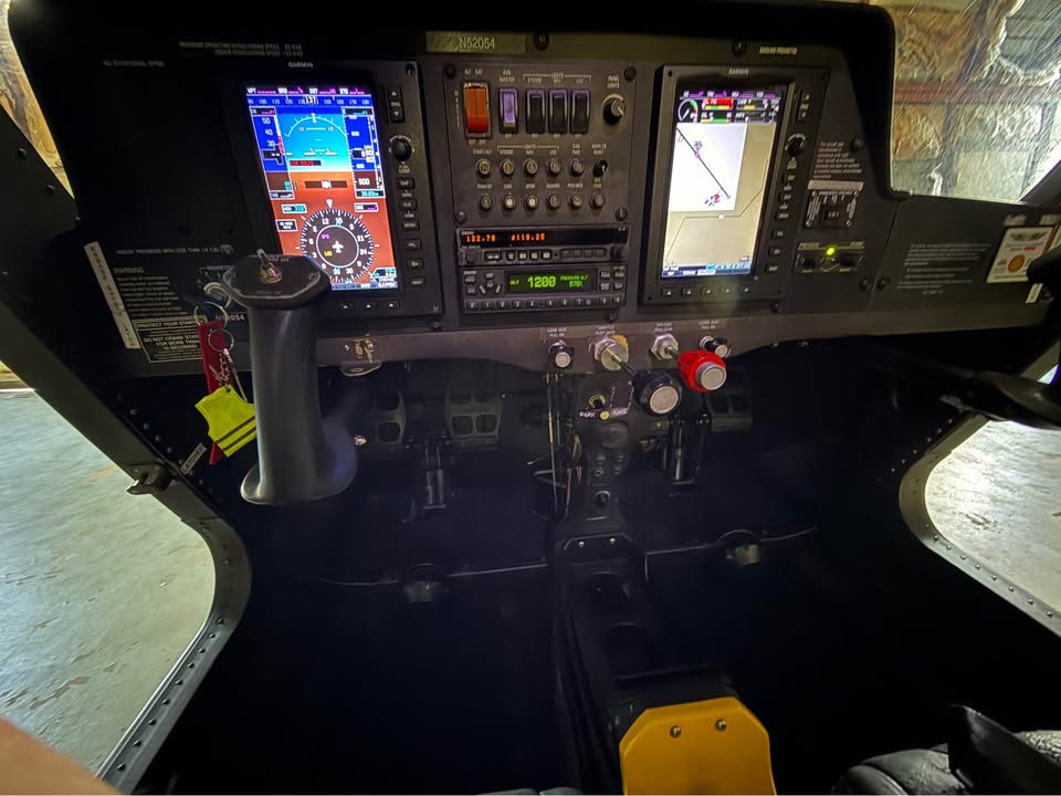 2010 Cessna 162 skycatcher, photo 16