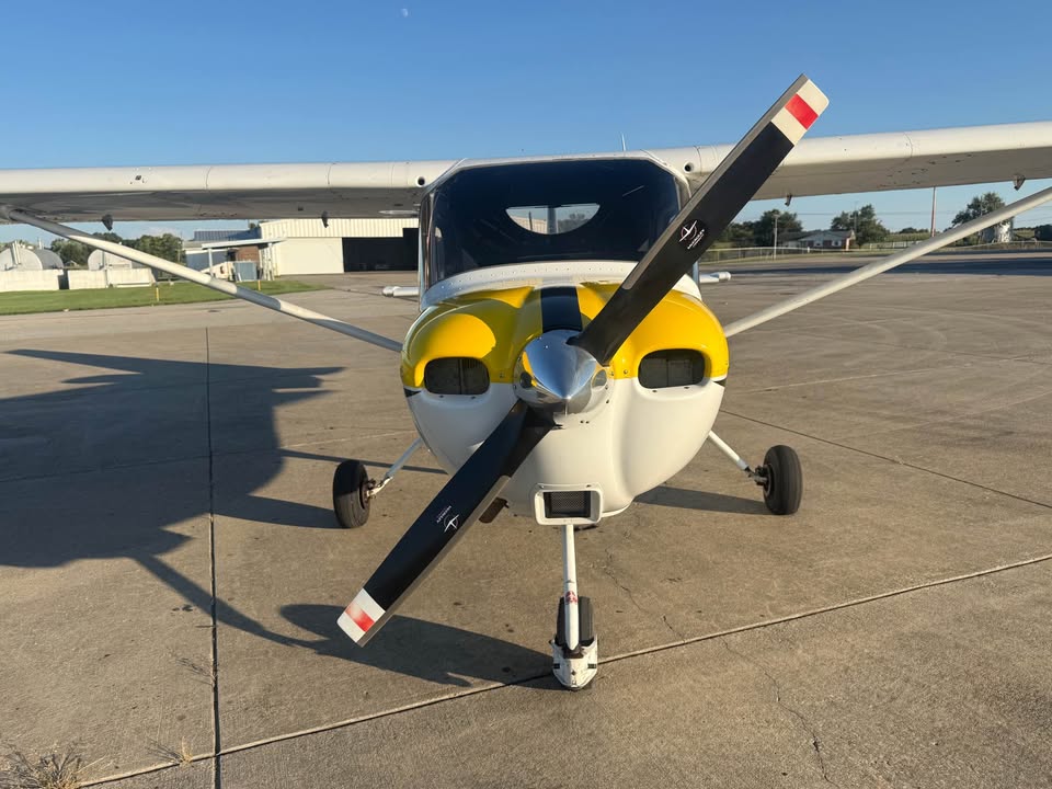 2010 Cessna 162 skycatcher, photo 13