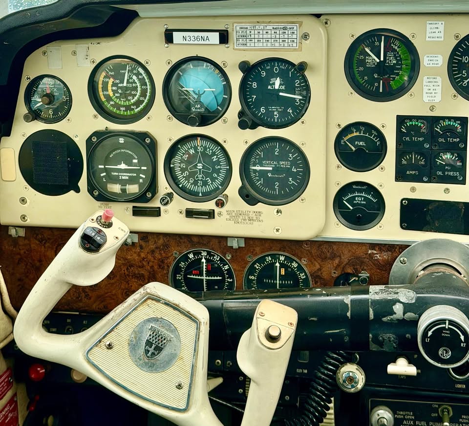 1976 Beechcraft Bonanza A36, photo 7