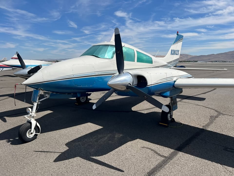 1966 Cessna 310K, photo 4