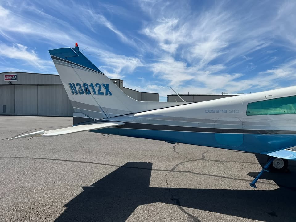 1966 Cessna 310K, photo 5