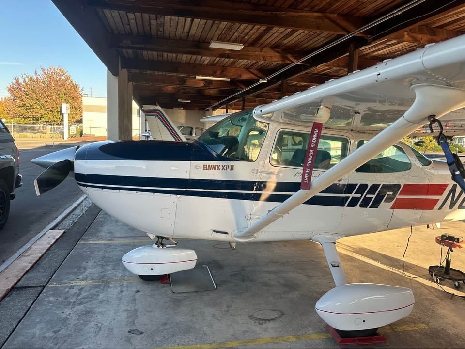 1979 Cessna 172xp, photo 2