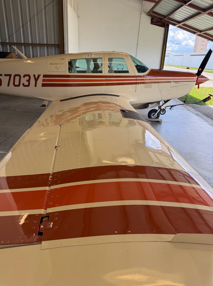 1983 Mooney M20K-231, photo 2