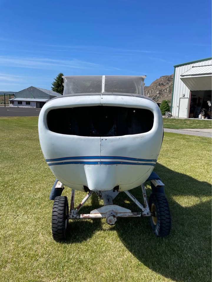 Cessna 210 fuselage, photo 2