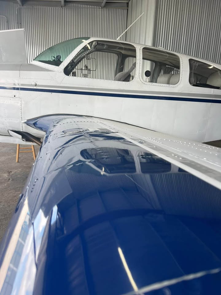 1961 Beechcraft Bonanza, photo 5