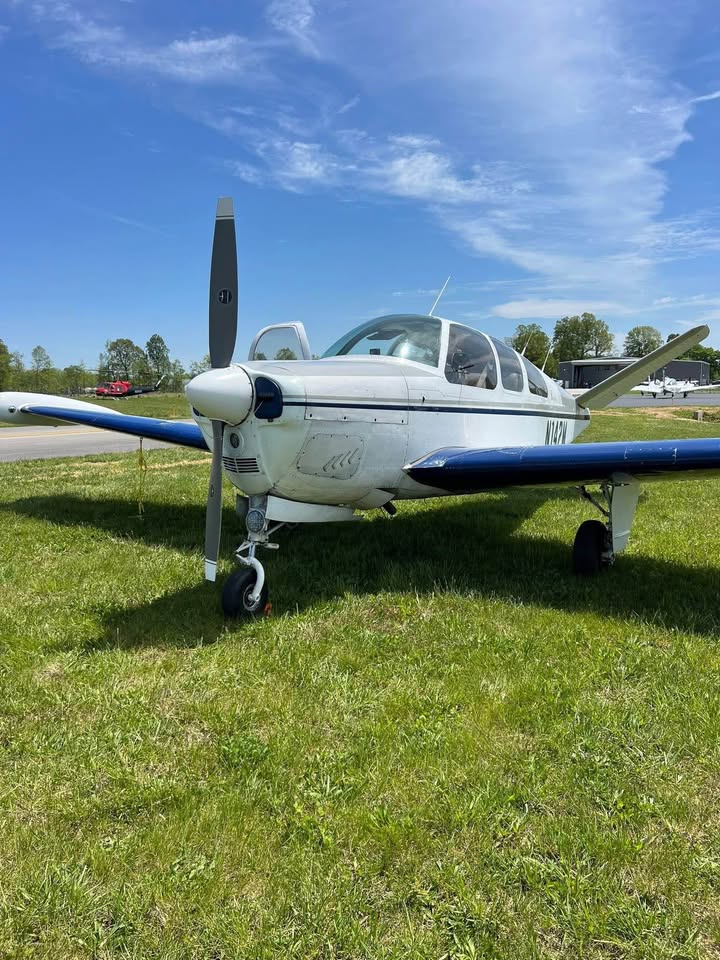 1961 Beechcraft Bonanza, photo 11