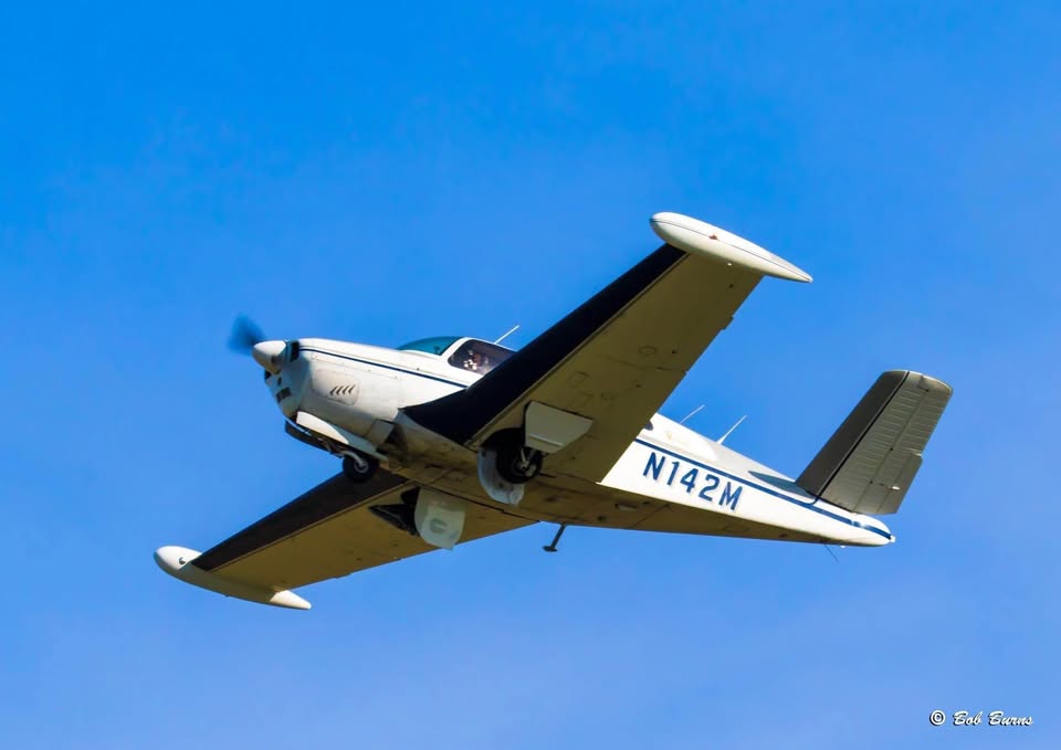 1961 Beechcraft Bonanza, photo 2