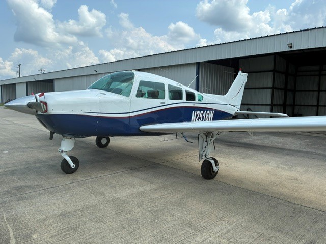 1973 Beechcraft Sierra 200 B24R, photo 4
