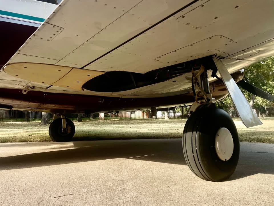 1966 Piper Comanche 260B, photo 16