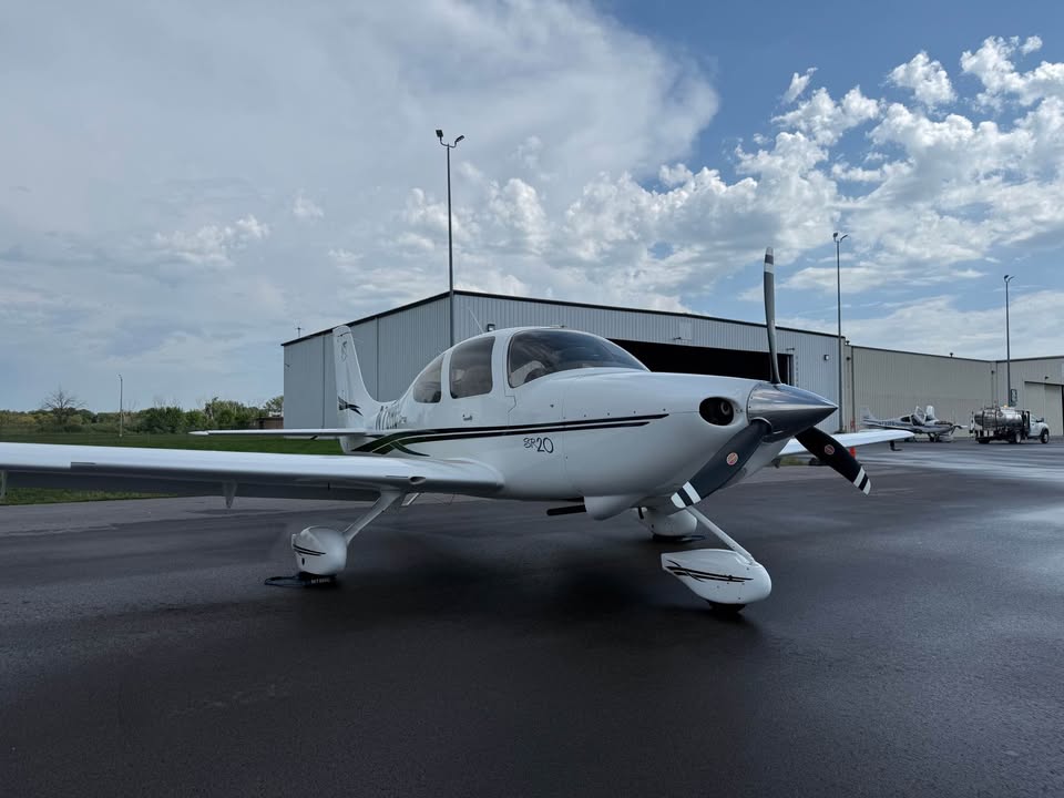 2002 Cirrus SR20, photo 3