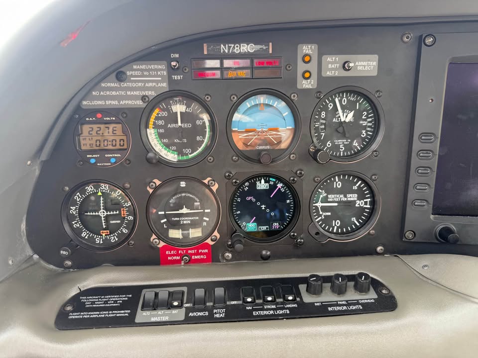 2002 Cirrus SR20, photo 7