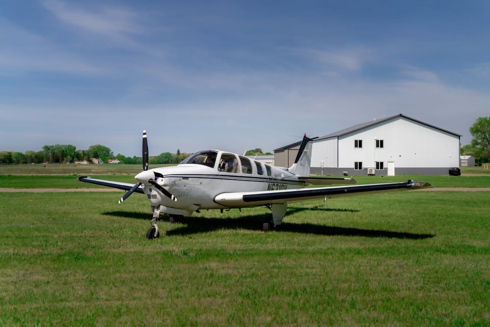 1982 Beechcraft Bonanza A36, photo 11