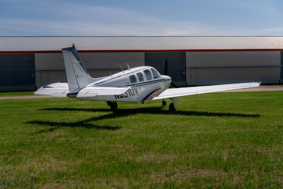 1982 Beechcraft Bonanza A36, photo 5