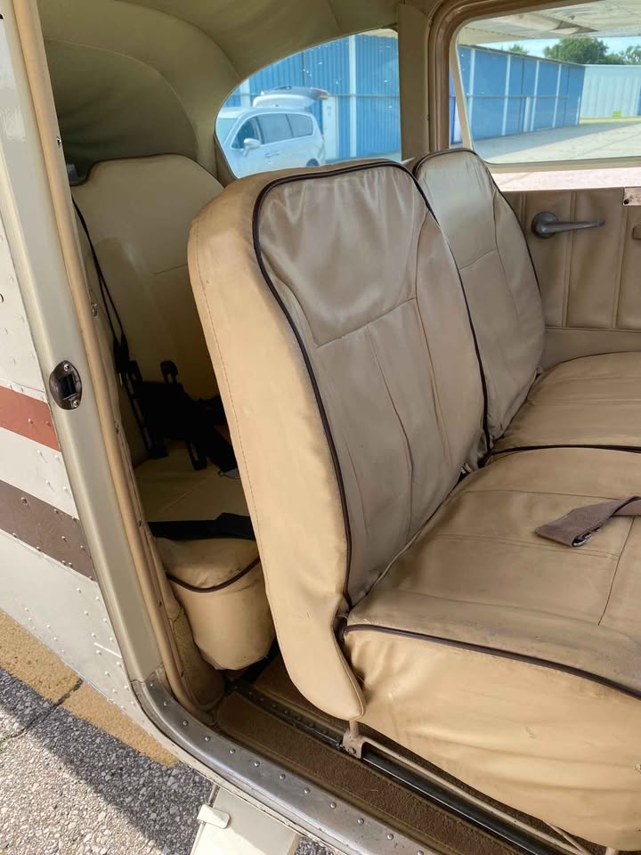1957 Cessna 182a, photo 7
