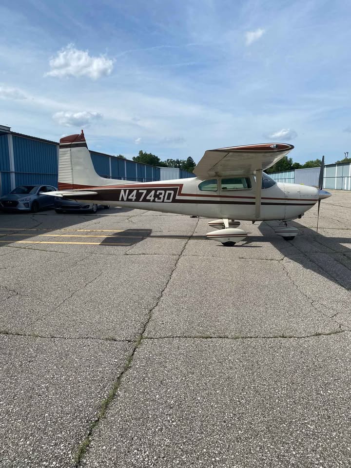 1957 Cessna 182a, photo 5