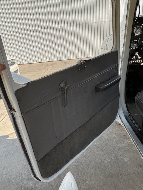 1966 Cessna 172g, photo 5