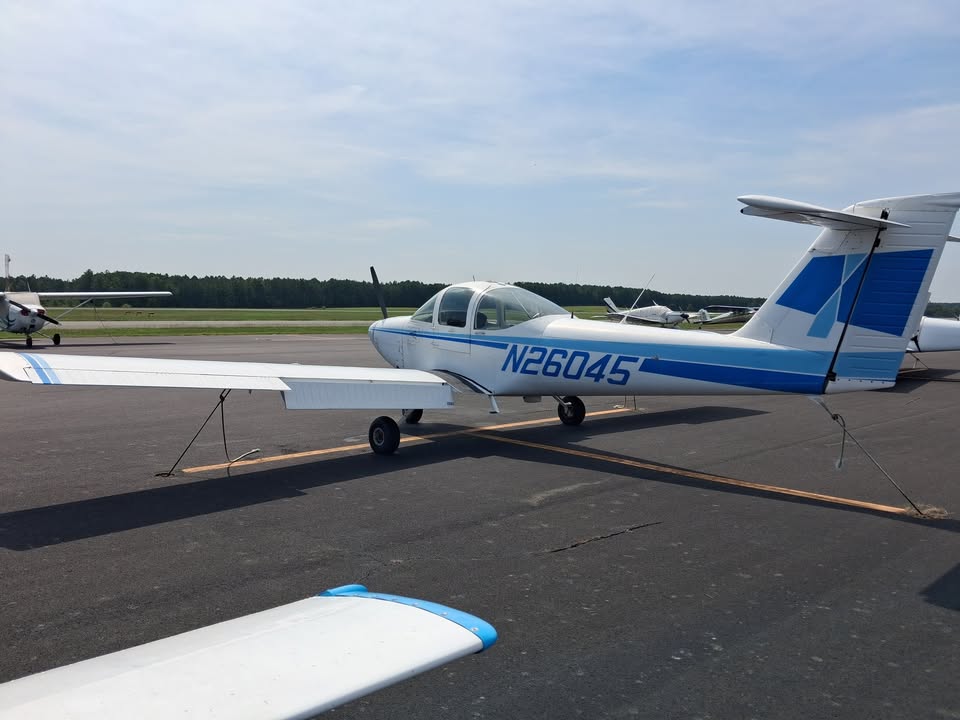 1981 Piper PA38-112, photo 4