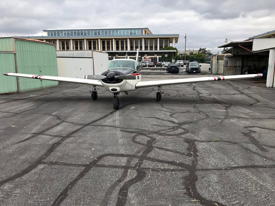 1960 Piper Comanche Pa-24-250, photo 1