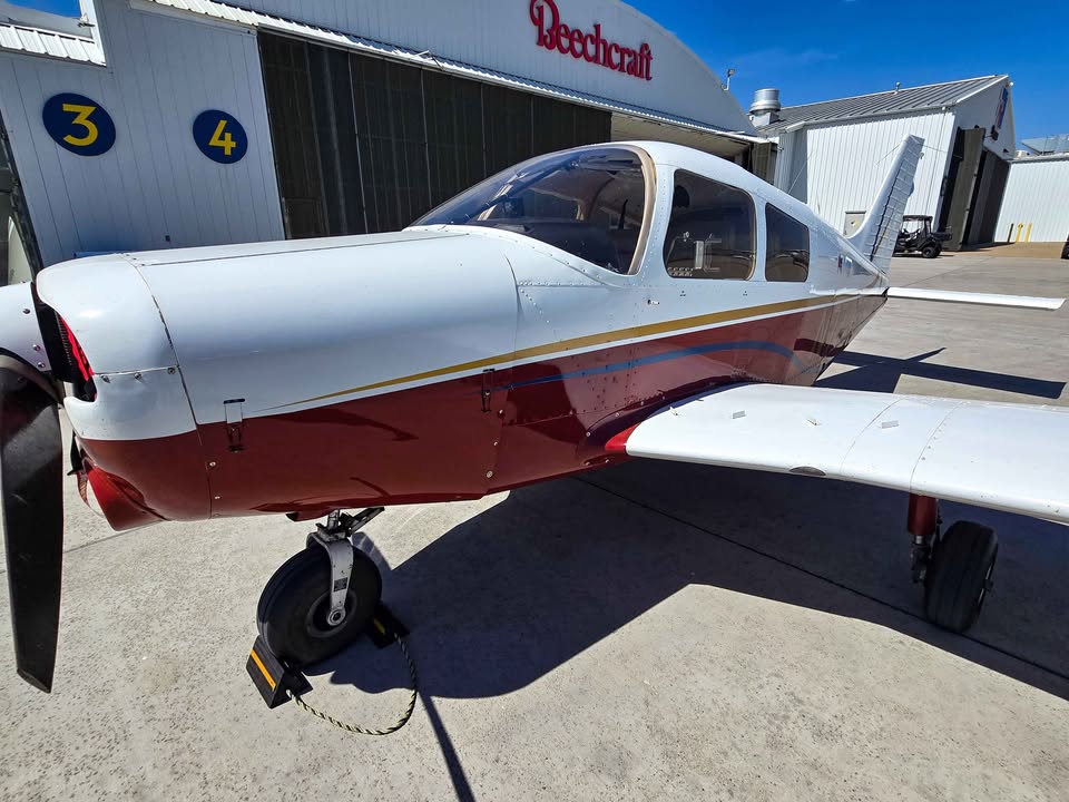 1977 Piper PA 28-140 Cruiser, photo 2