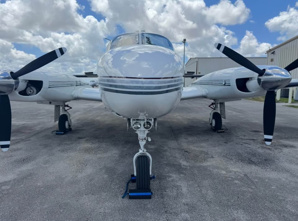 1978 Piper PA-31-350 chieftain, photo 2
