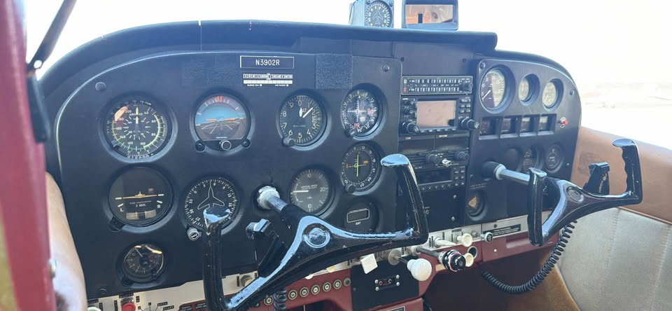 1967 Cessna 172H Skyhawk, photo 5