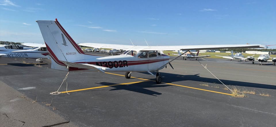 1967 Cessna 172H Skyhawk, photo 2