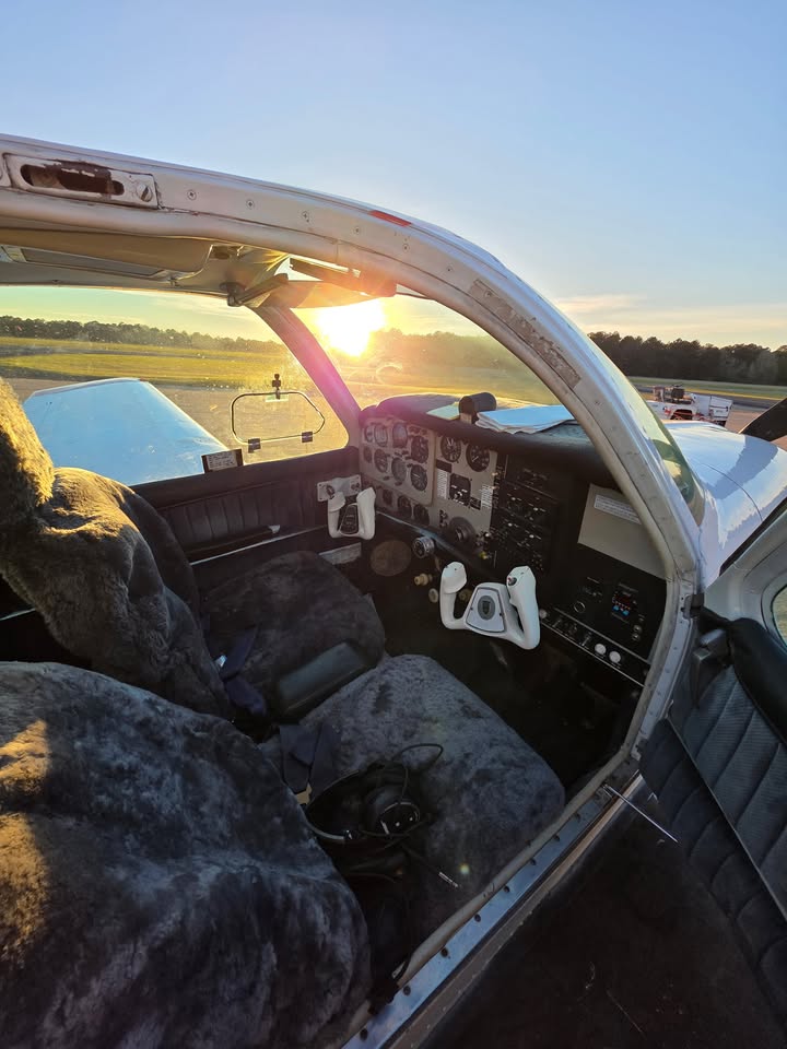1961 Beechcraft Debonair B33 - Fresh Overhaul, photo 2
