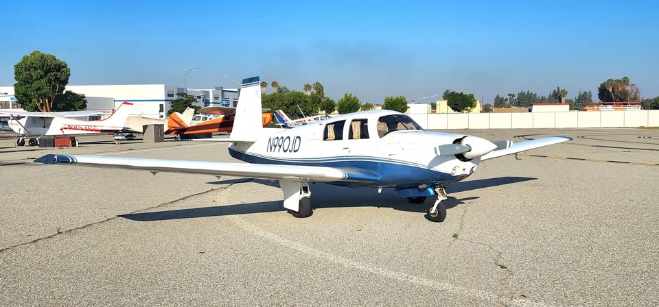 1965 Mooney M20-E, photo 2