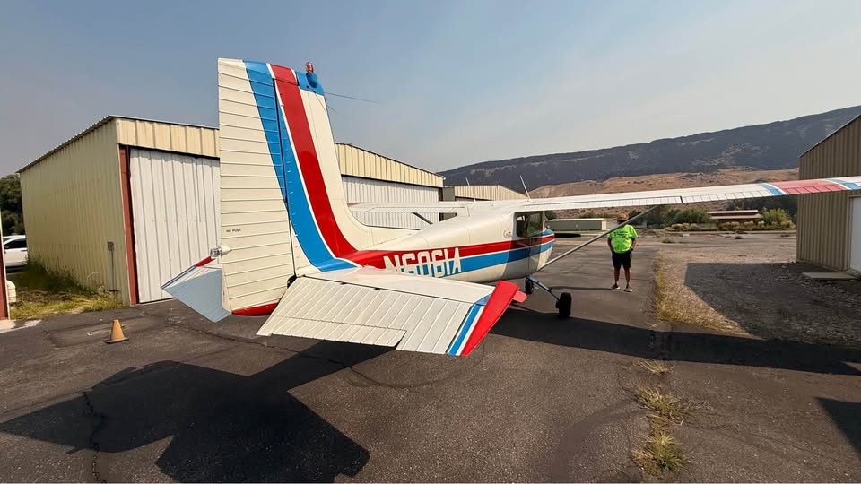 1956 Cessna 172, photo 3