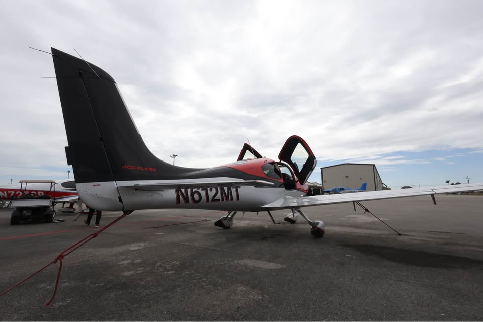 2015 Cirrus SR22T, photo 10