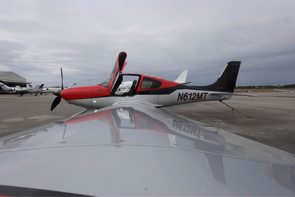 2015 Cirrus SR22T, photo 8