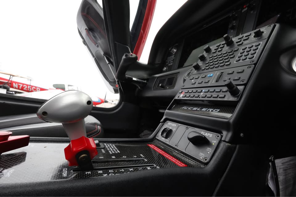 2015 Cirrus SR22T, photo 7