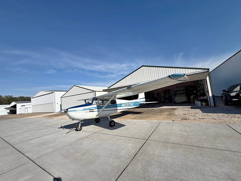 1959 Cessna 172, photo 1