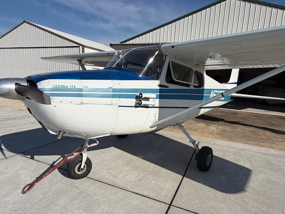 1959 Cessna 172, photo 2