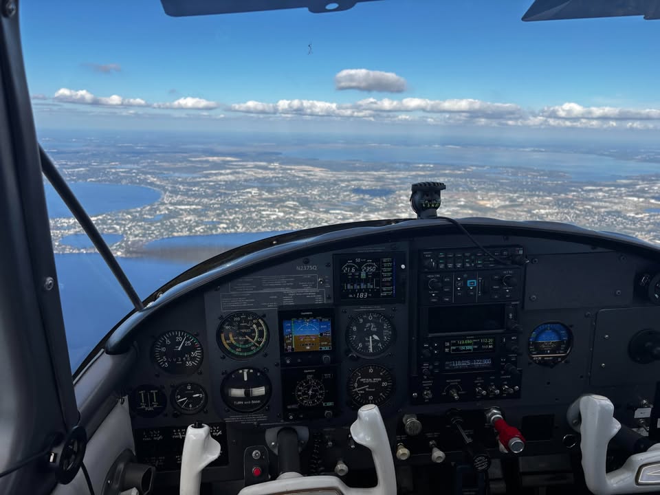 1963 TAA Beechcraft Musketeer B23 - Garmin Autopilot, photo 8