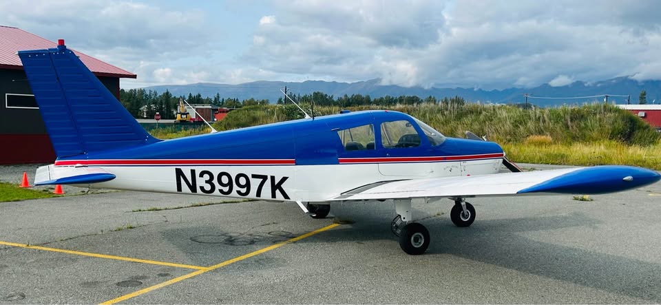1968 Piper PA-28-140, photo 2