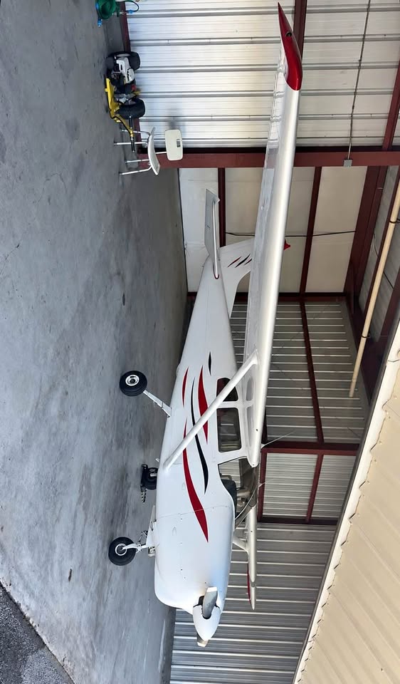 1960 Cessna 210, photo 1