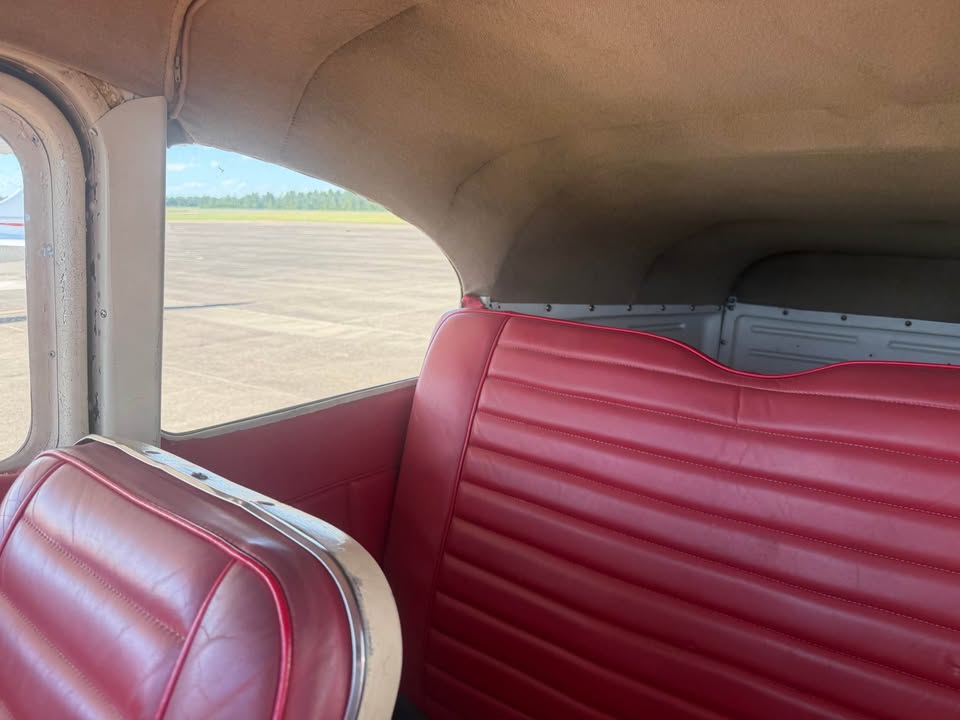 1960 Cessna 210, photo 6