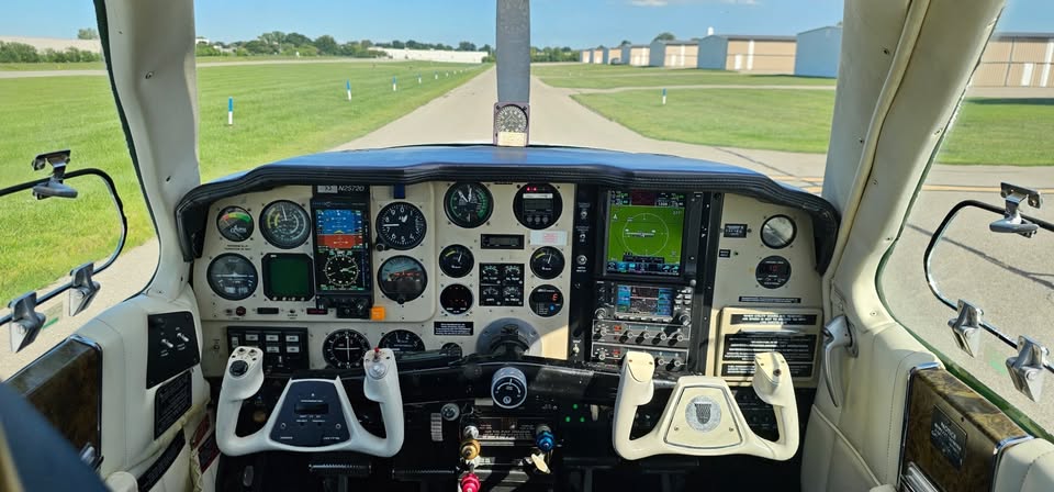 1973 Beechcraft Bonanza A36, photo 19